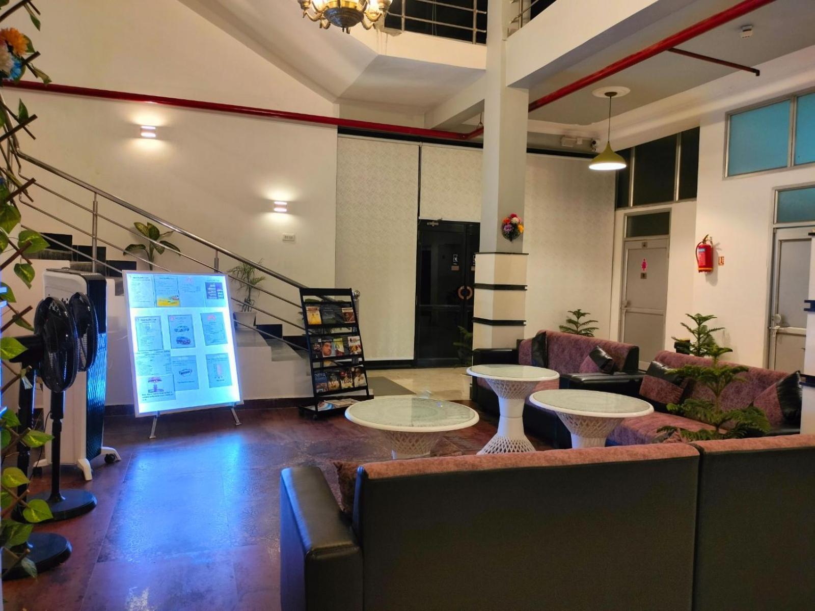 Hotel Buddha Park near Sarnath, Varanasi Bagian luar foto