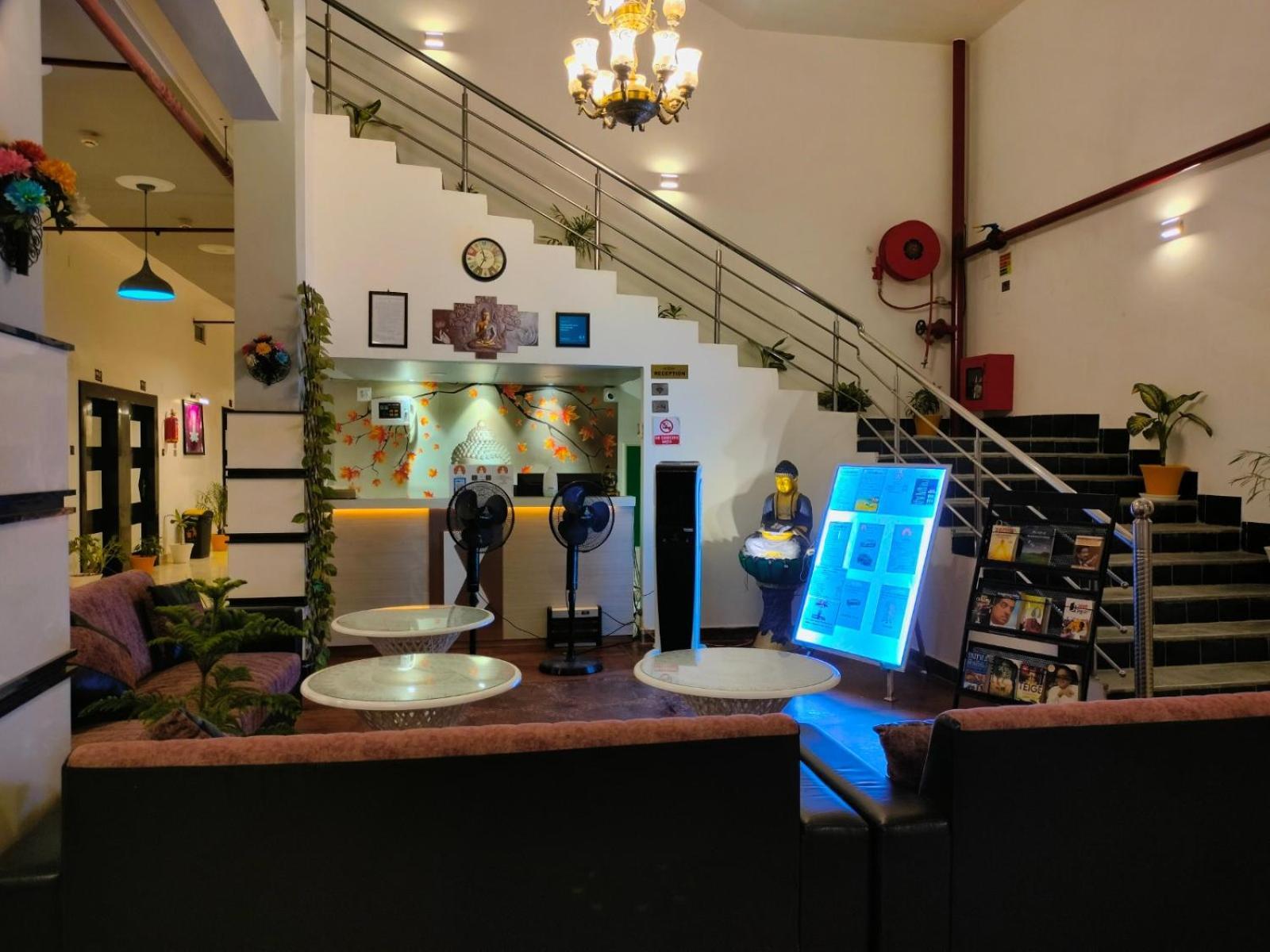 Hotel Buddha Park near Sarnath, Varanasi Bagian luar foto