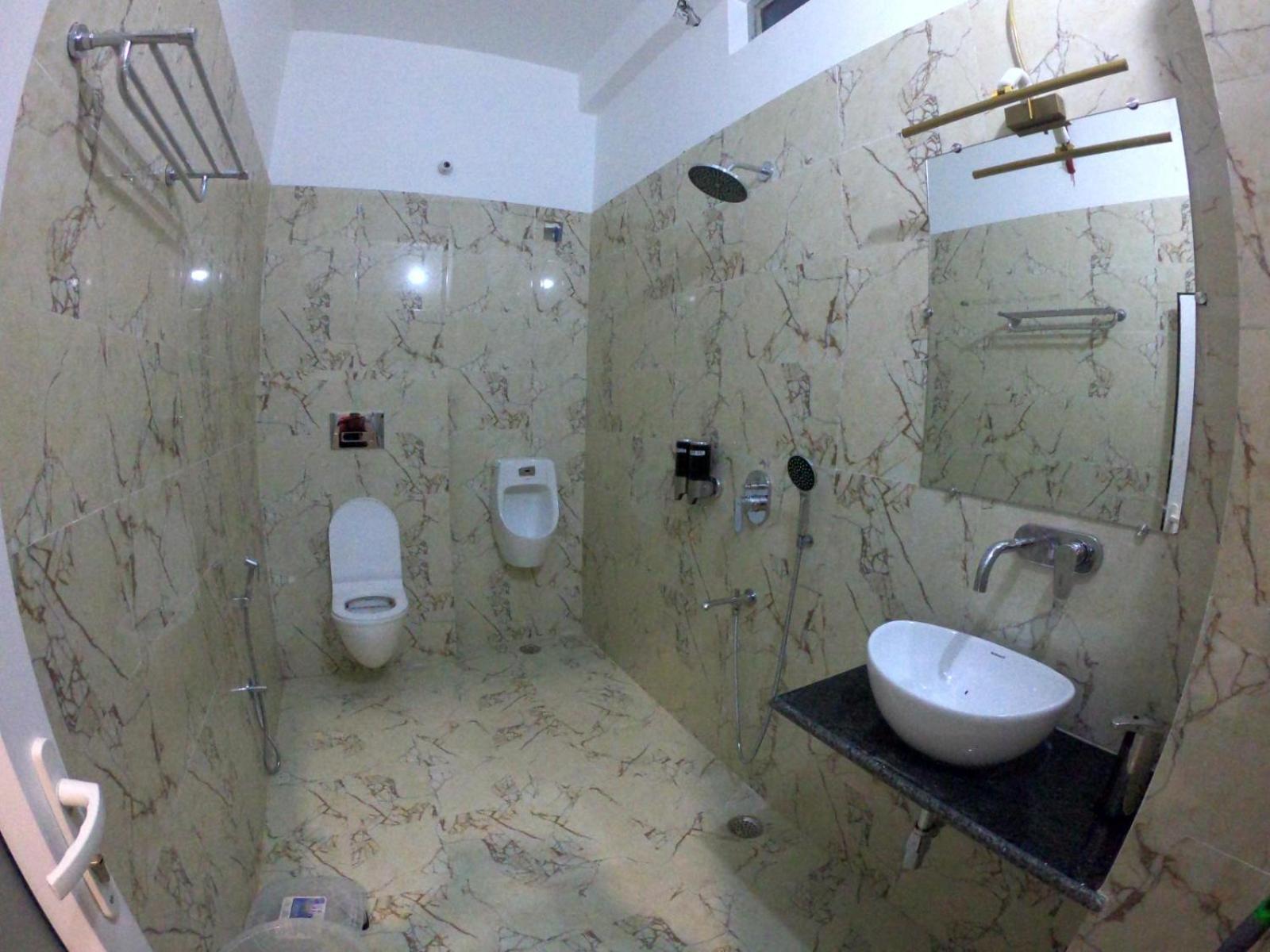 Hotel Buddha Park near Sarnath, Varanasi Bagian luar foto